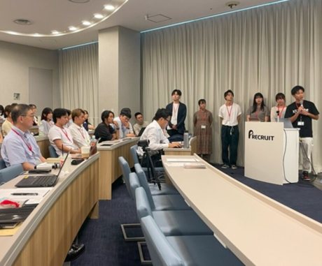 安岡ゼミの「マナバナ」（参加賞）の発表