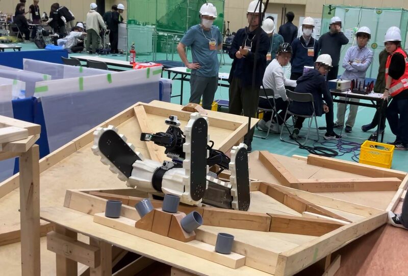 ロボカップ実機_競技風景