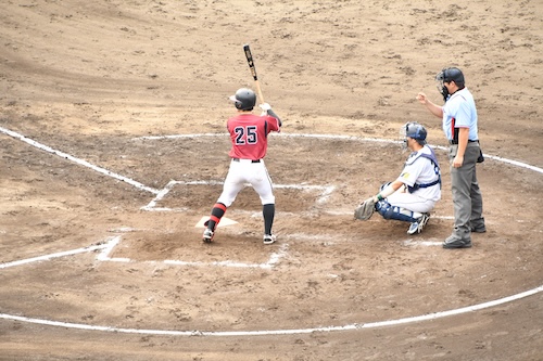 一時逆転となるタイムリー二塁打を放った、中田光琉