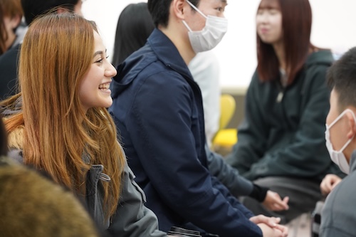 対話を楽しむ様子