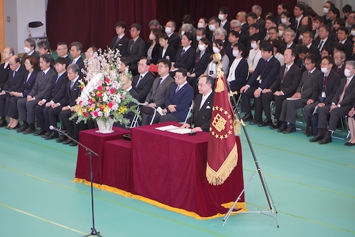 学位記授与式後の様子4