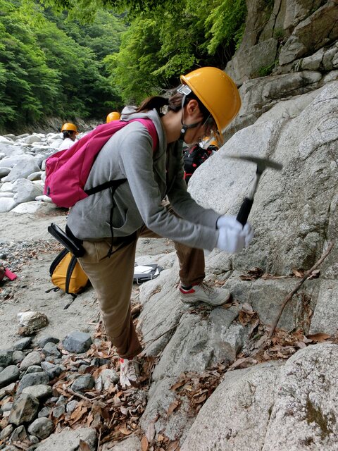 教育学基礎演習１（理科コース）：地質野外実習（丹沢山地）