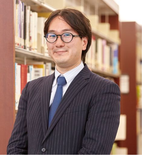 石田 健太郎 教授