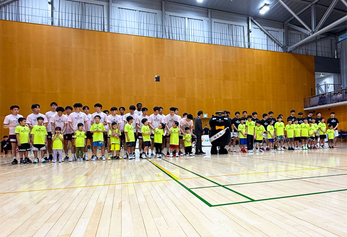 多摩モノレール×明星大学体育会男子籠球部「多摩モノレールカップ2025」