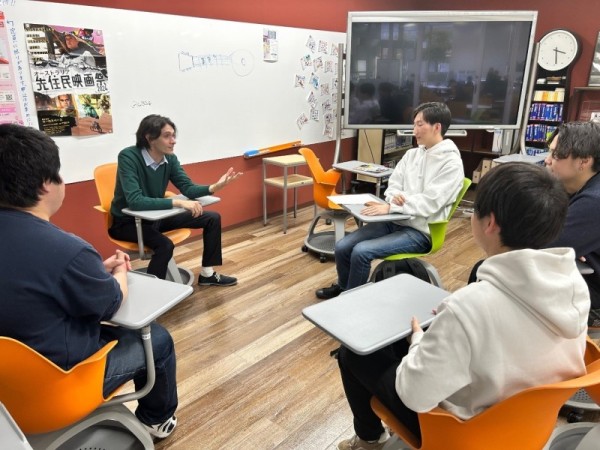 ランゲージ・ラウンジ写真3